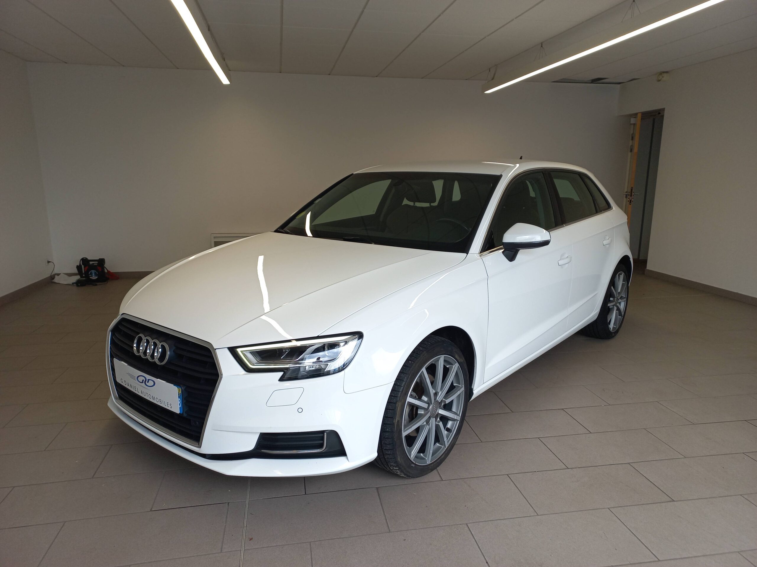 audi_a3-sportback-30-tdi-116-s-tronic-7_design-luxe_0.jpg